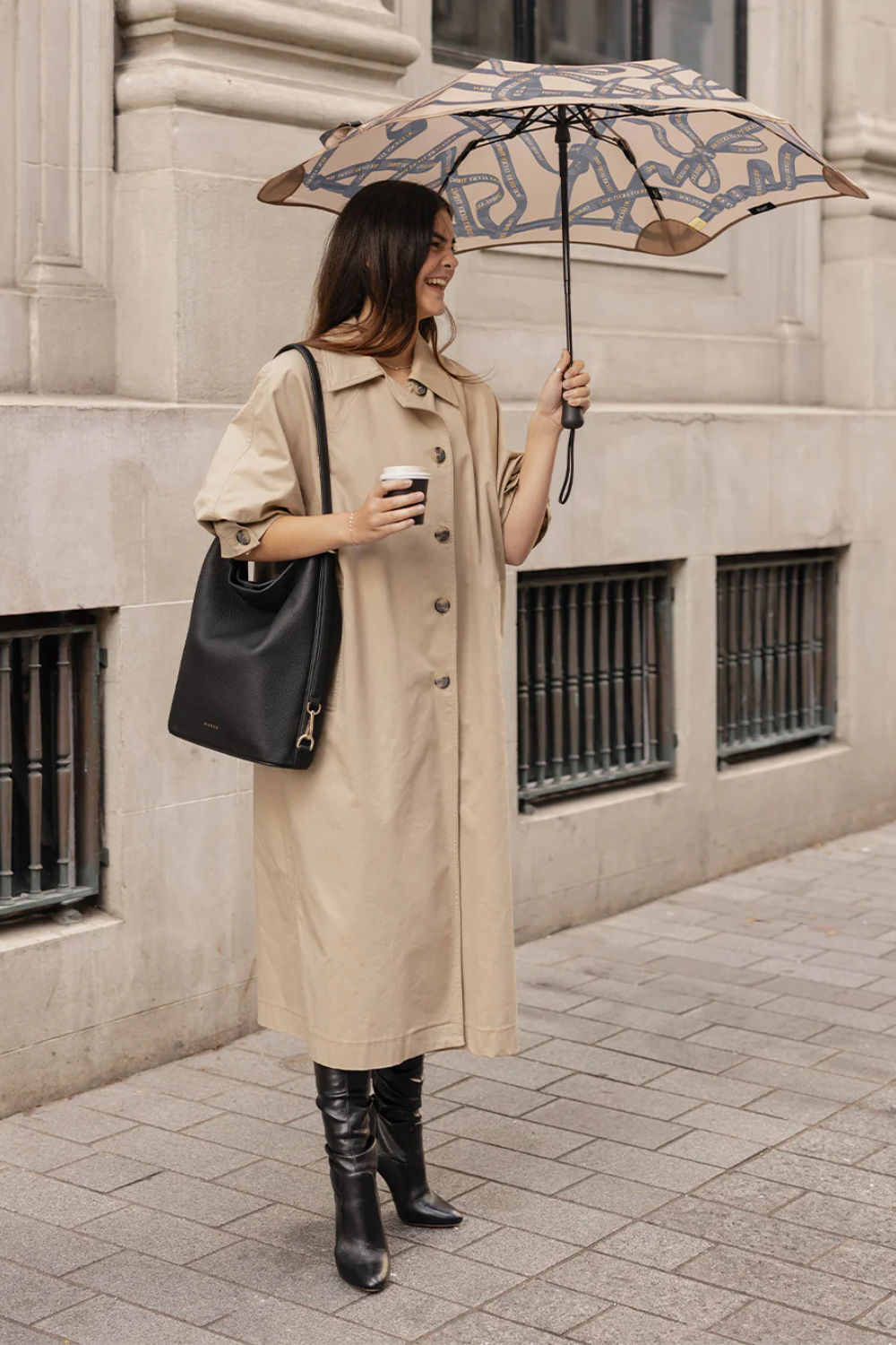Saben x Blunt Umbrella Tea Ribbon Print