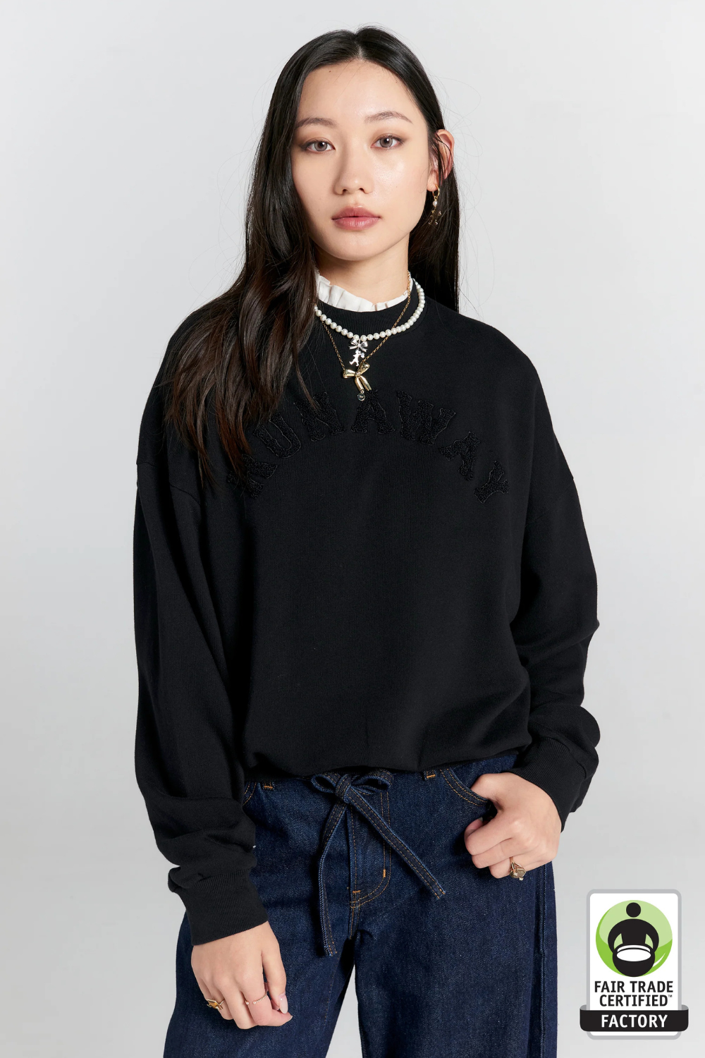 Runaway Girl Organic Cotton Crewneck Sweatshirt | Black