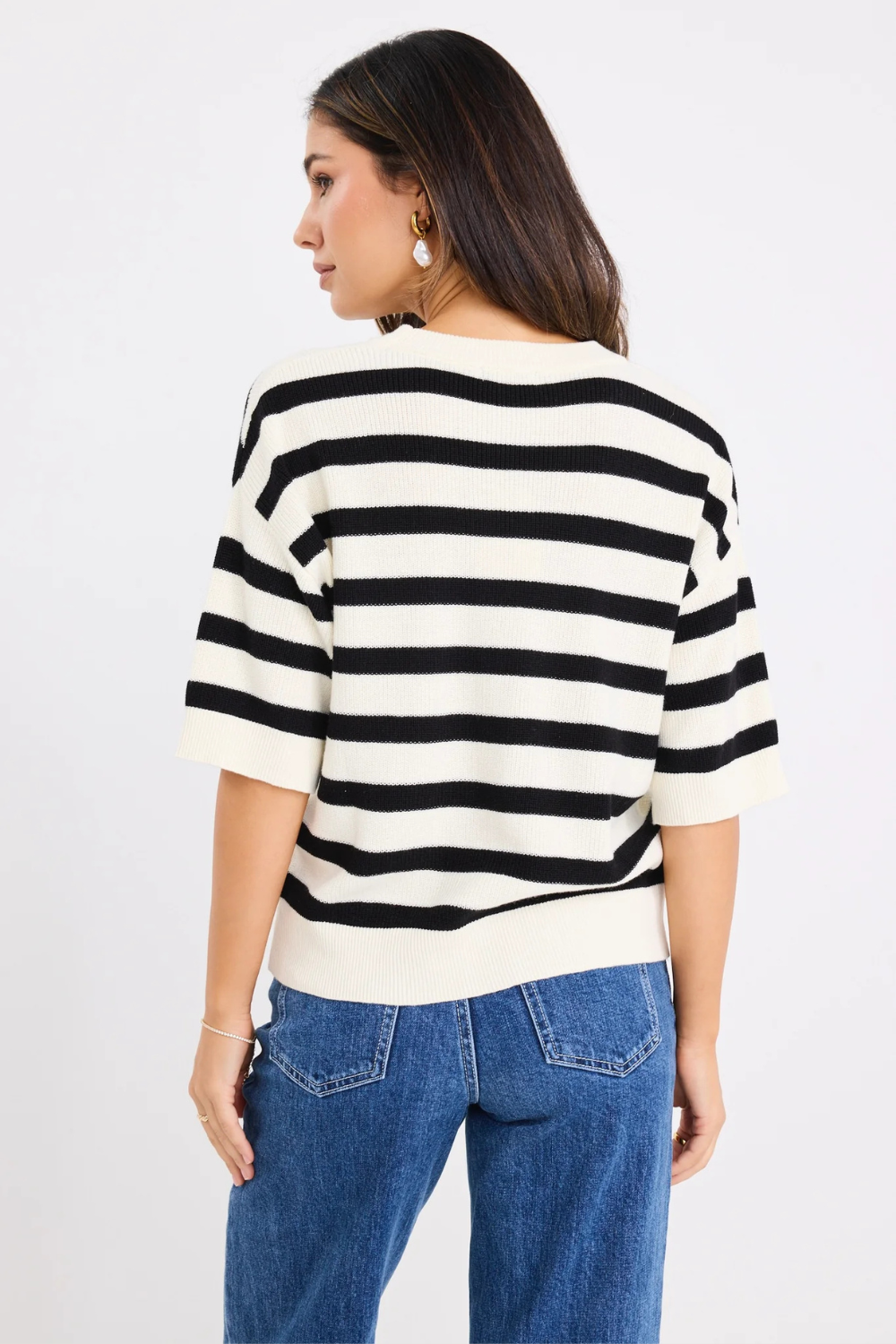 Border Black Stripe Boxy Knit Tee
