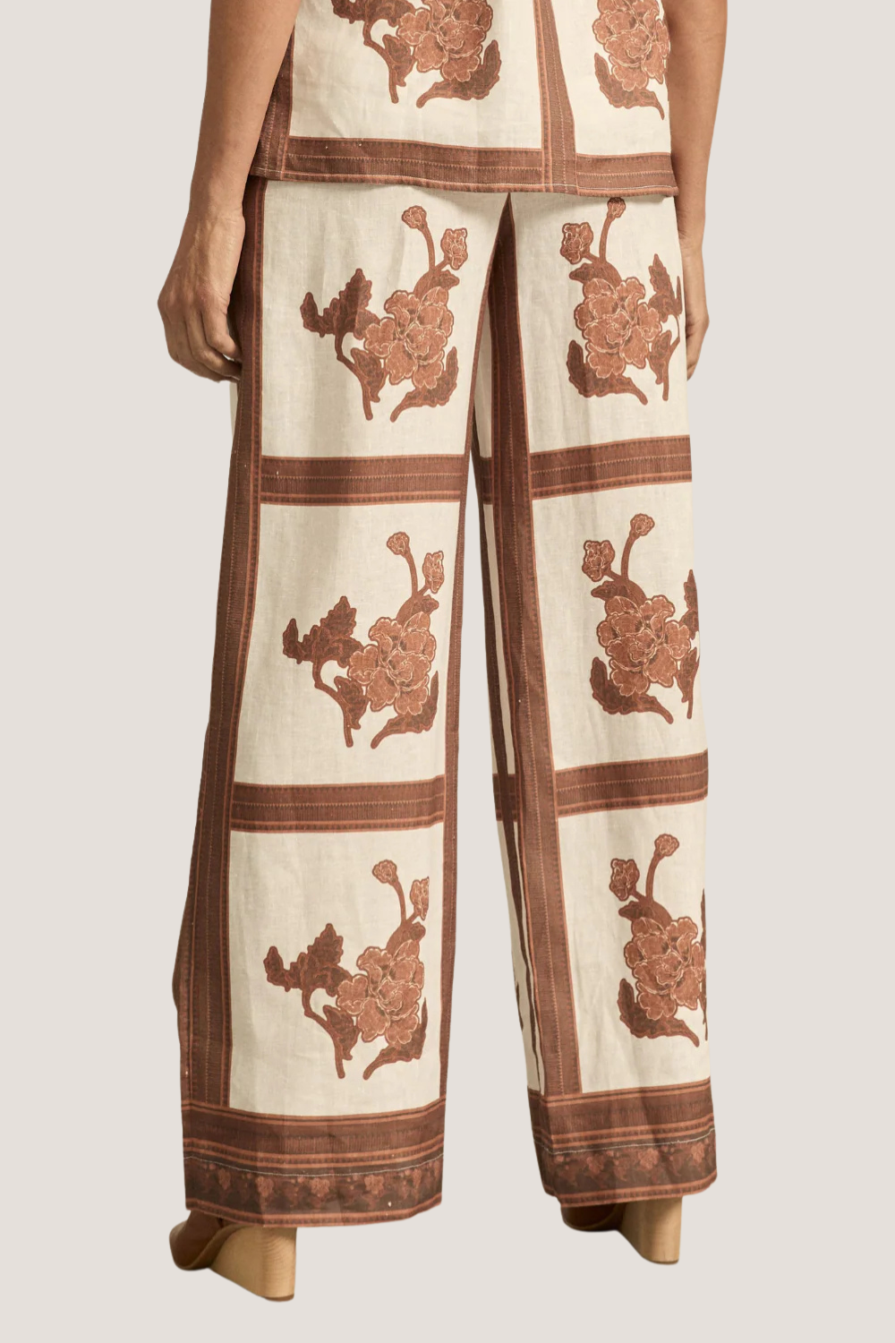 Gesture Pant | Coffee Collage