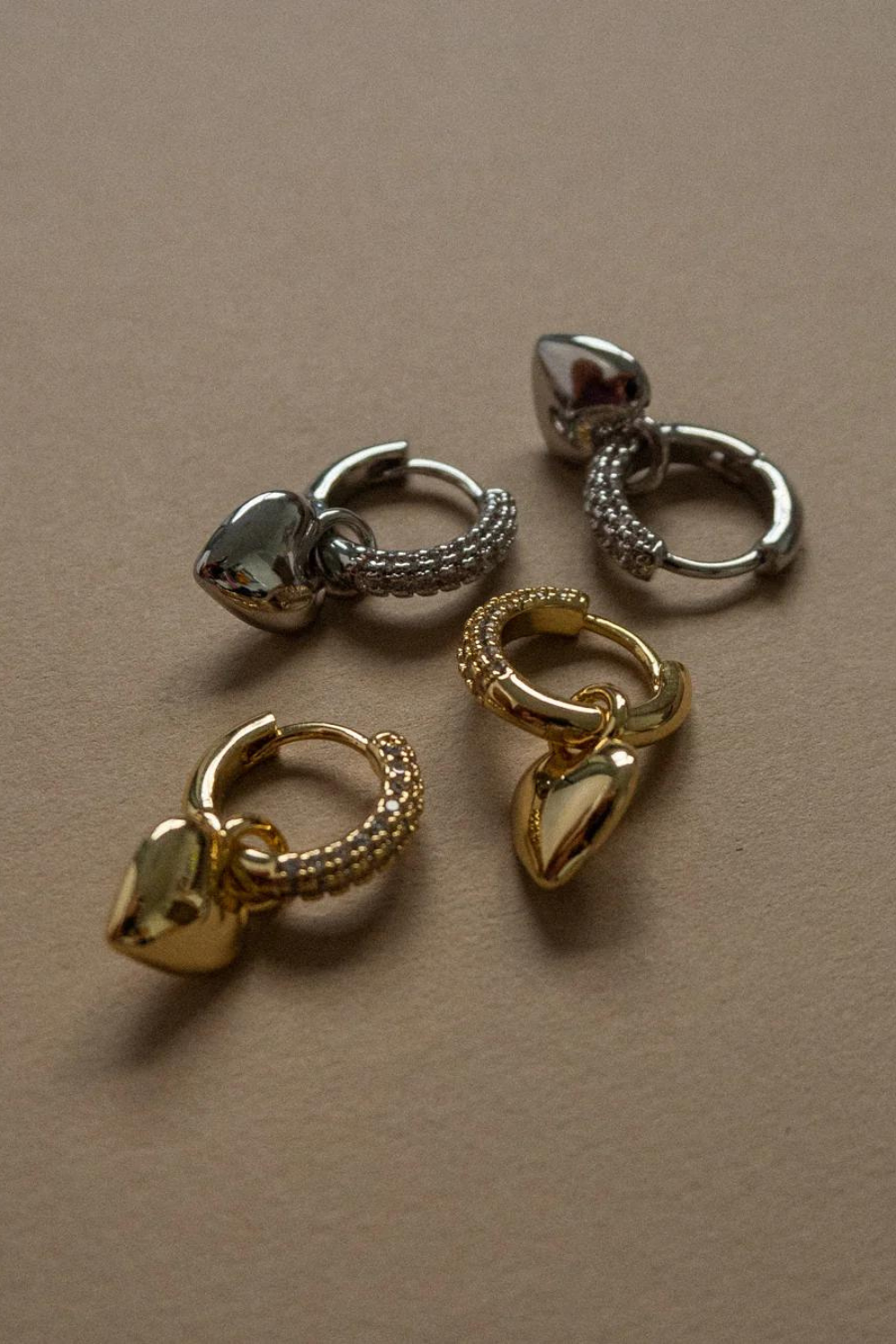 Puffy Heart Huggies | Silver