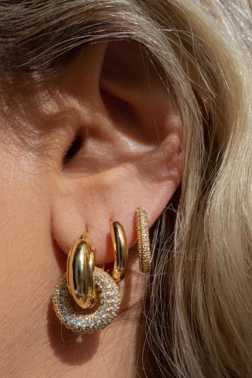 The Pave Interlock Hoops | Gold