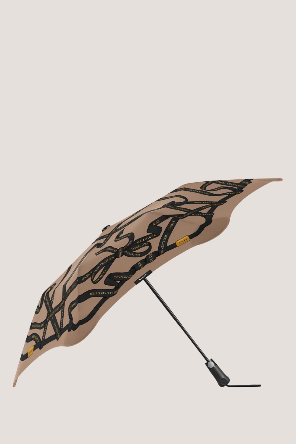 Saben x Blunt Umbrella Tea Ribbon Print