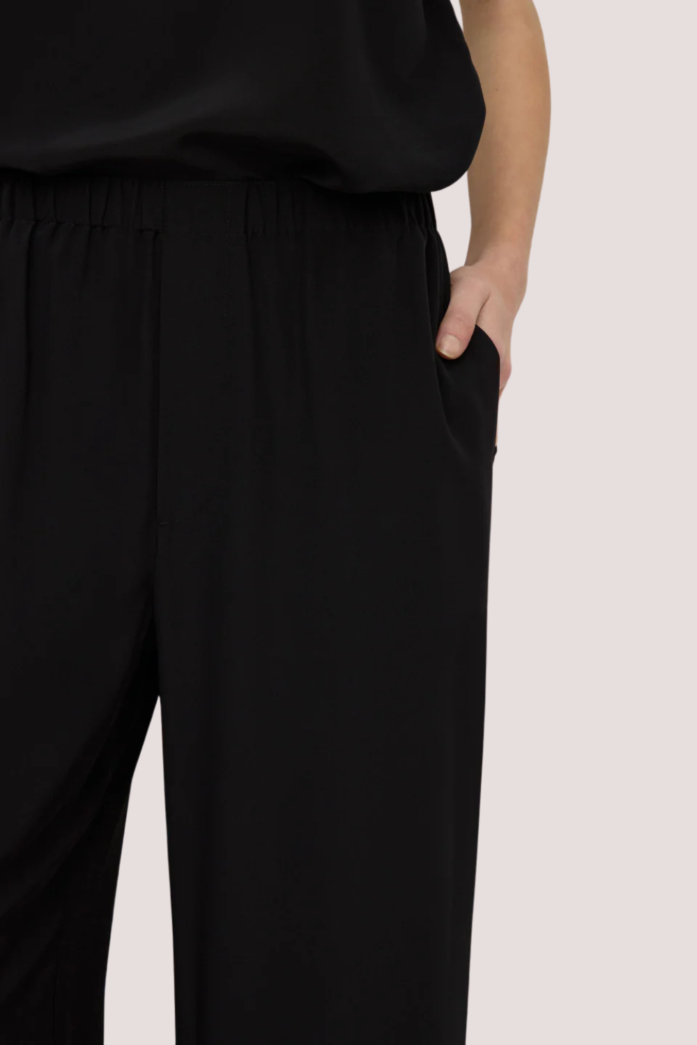 Betty Silk Pant | Black