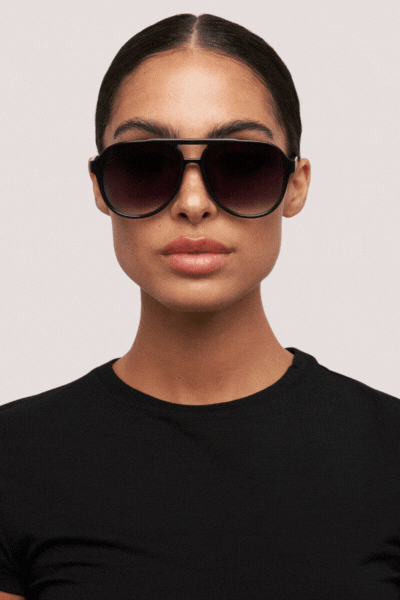 Stevie | Black/Smoke