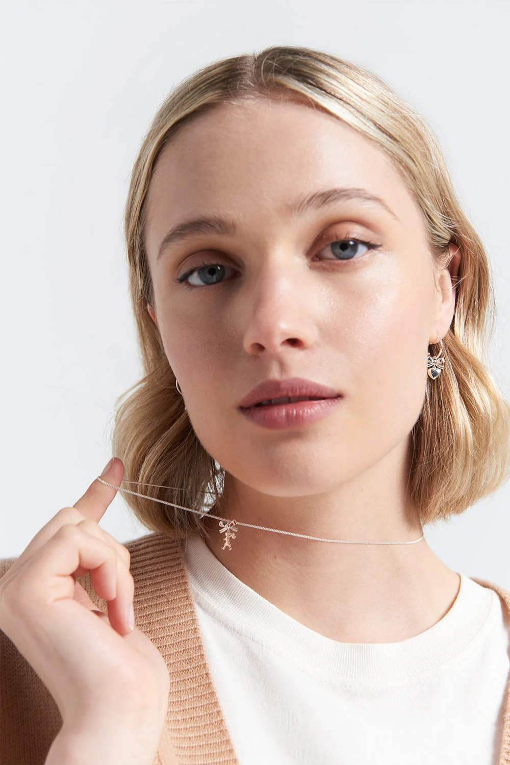 Mini Girl With A Bow Necklace | Silver