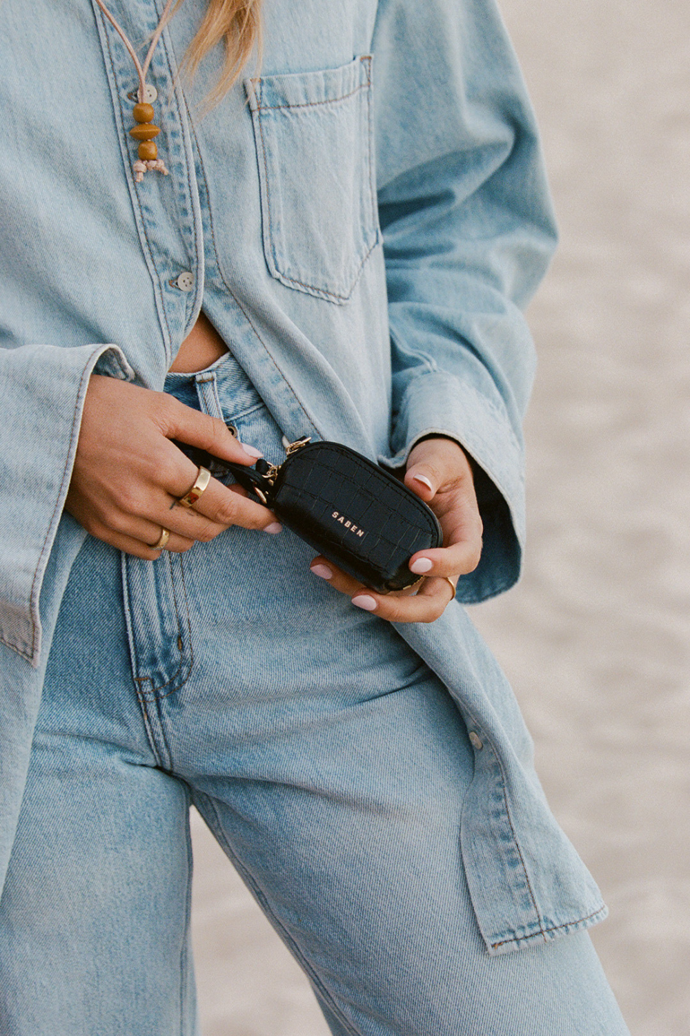 Tarin Airpod Pouch | Black Matte Croc