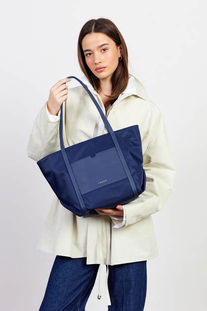 Walker Tote | Ink Recycled Nylon
