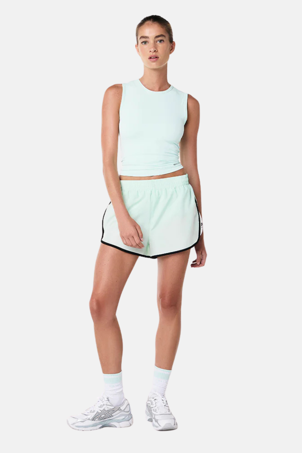 Preset Short | Hint of Mint/White