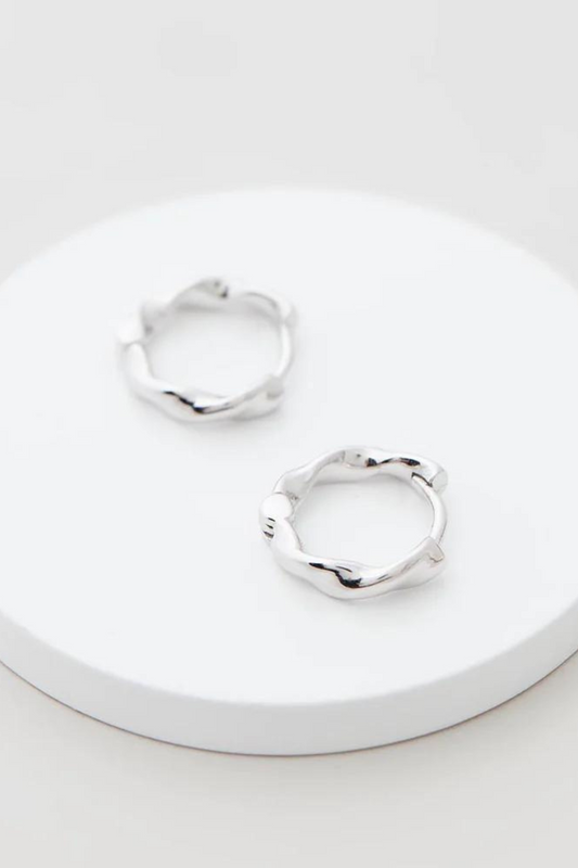 Lisbon Huggies Silver