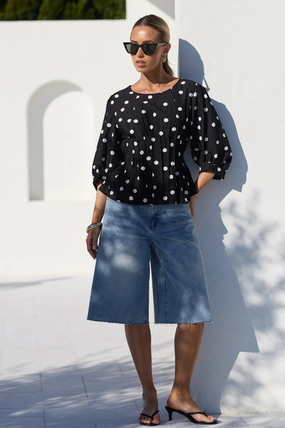 Theatrical Black Polka Dot Pintuck Shaped SS Top
