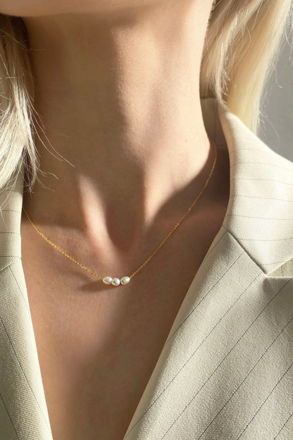 Mini Pearl Necklace | Gold