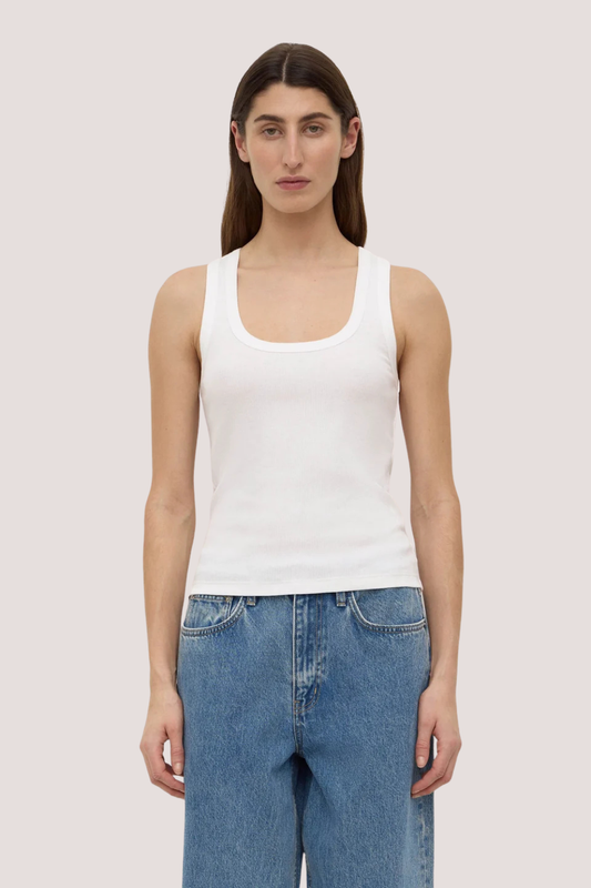 Robyn Scoop Neck Rib Tank | White