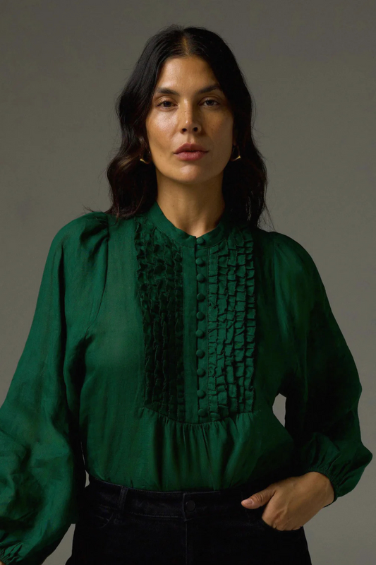 Passage Top | Emerald
