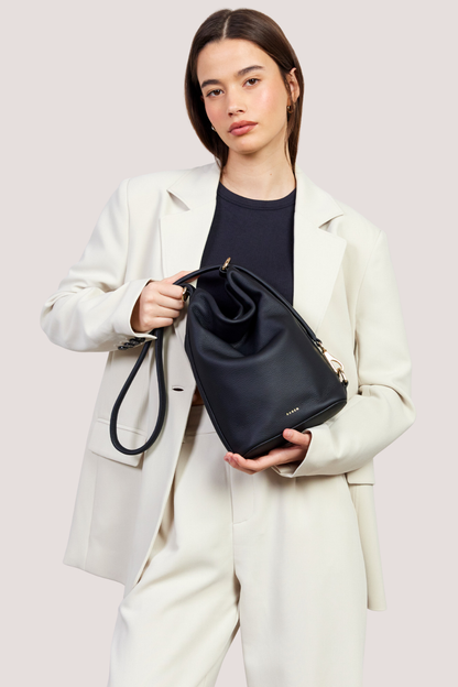 Jojo Shoulder Bag | Black Luxe