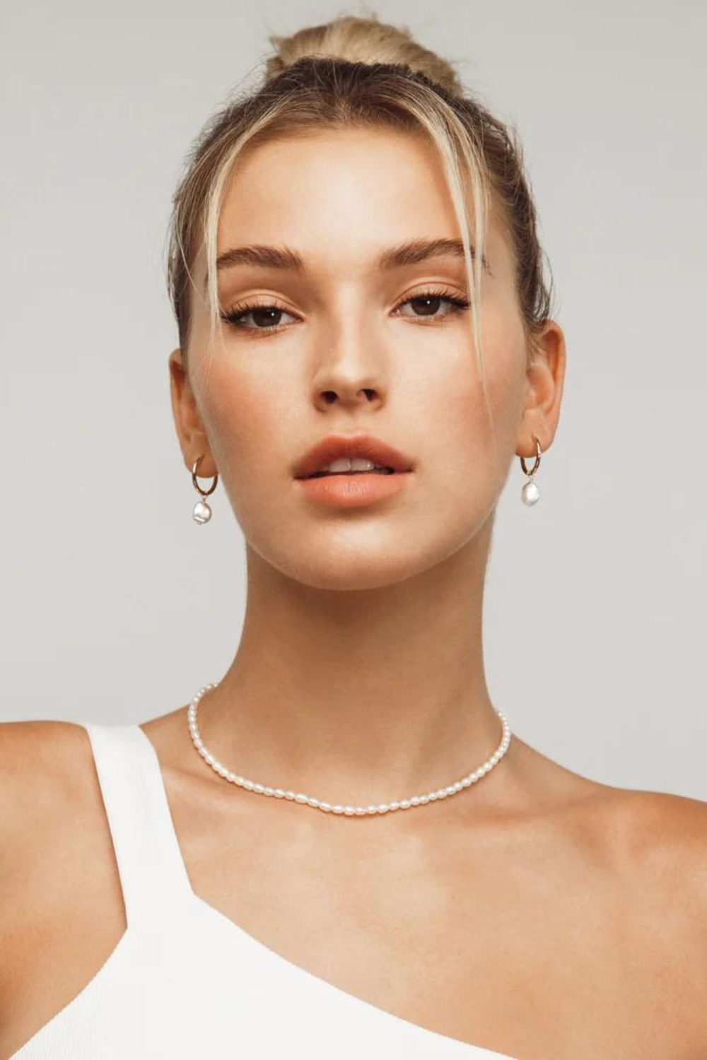 Mini keshi 2025 pearl earrings