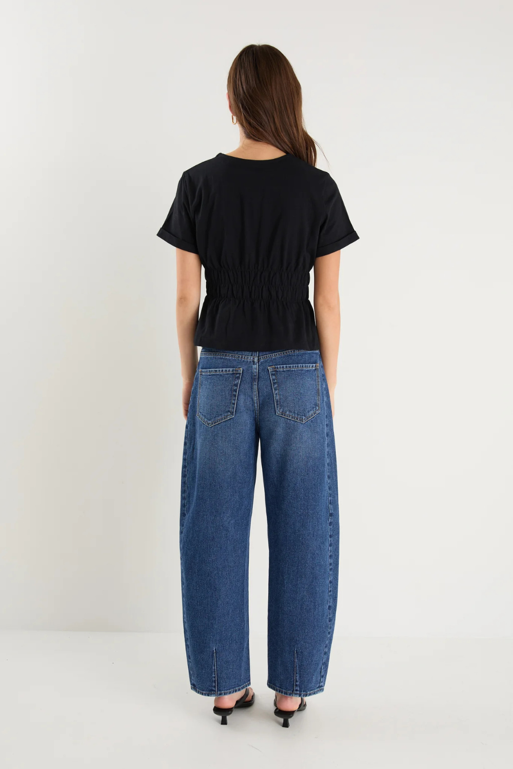 Svelte Black Shirred Detail SS Tee