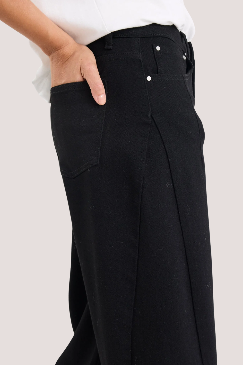 Graduate Jet Black Stretch Barrel