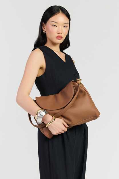 Becks Shoulder Bag | Tan Luxe