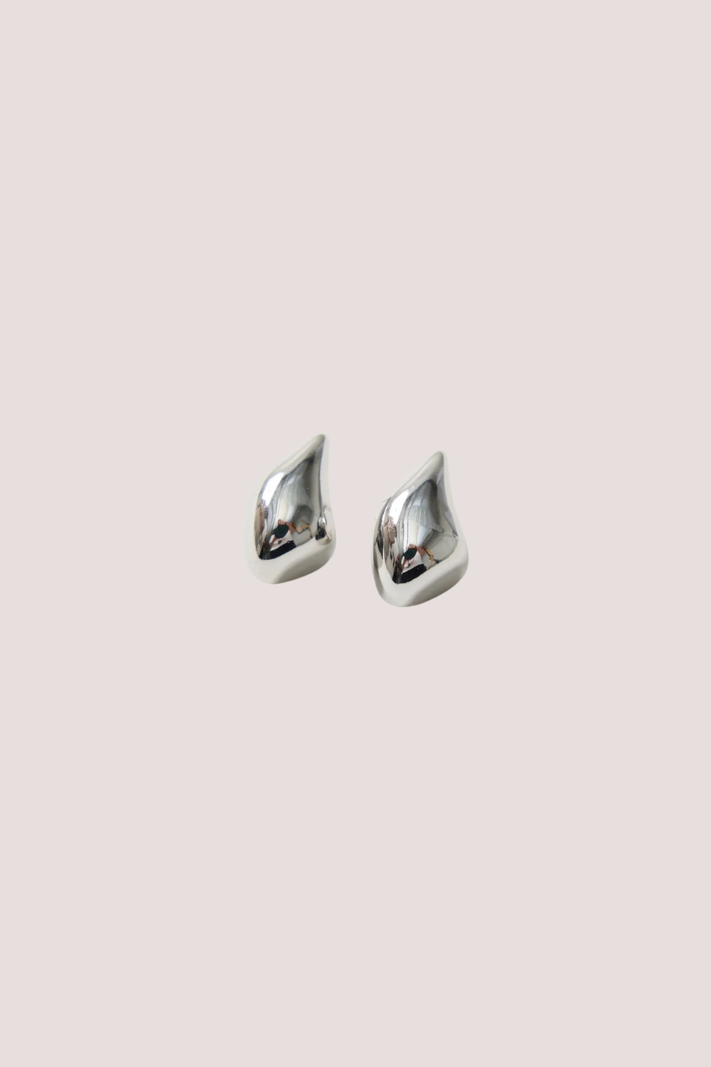 Diamond Rhodium Teardrop Stud Earring