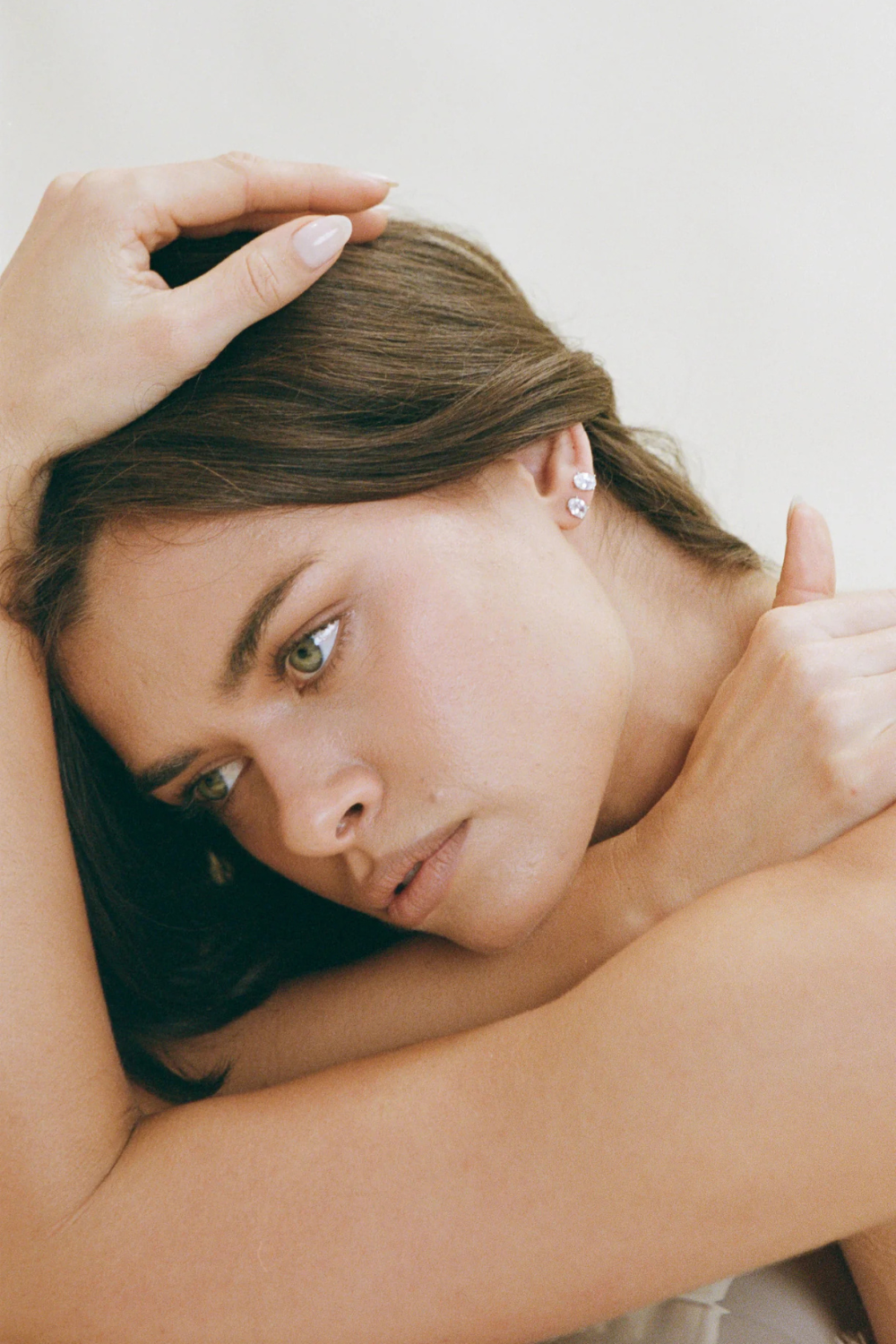 Oval Studs | Silver/Clear