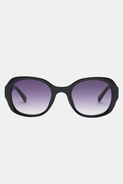 Darcy | Black/Smoke