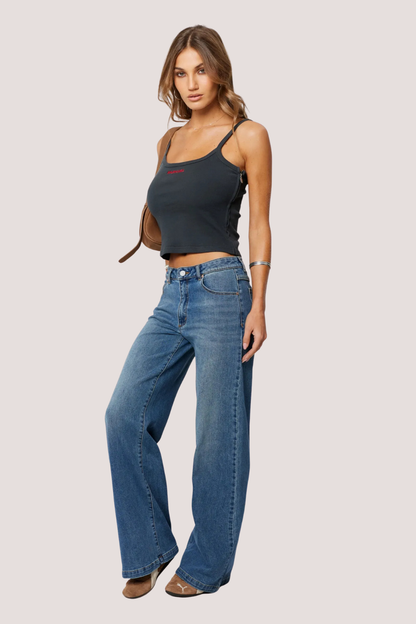 95 Mid & Wide | Petra