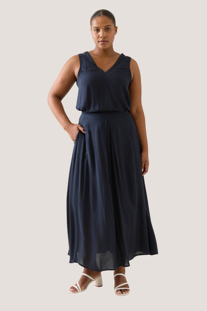 Oline Pleat Skirt | Navy