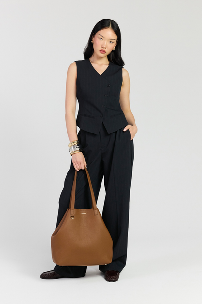 Carter Tote Tan + Tan Chain Print