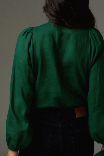 Passage Top | Emerald