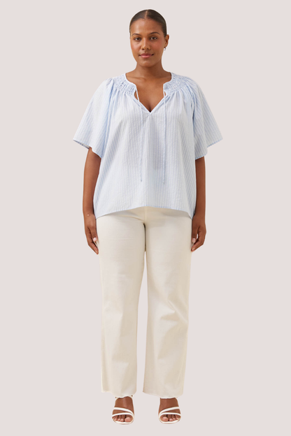 Lyndell Shirred Top | Light Blue