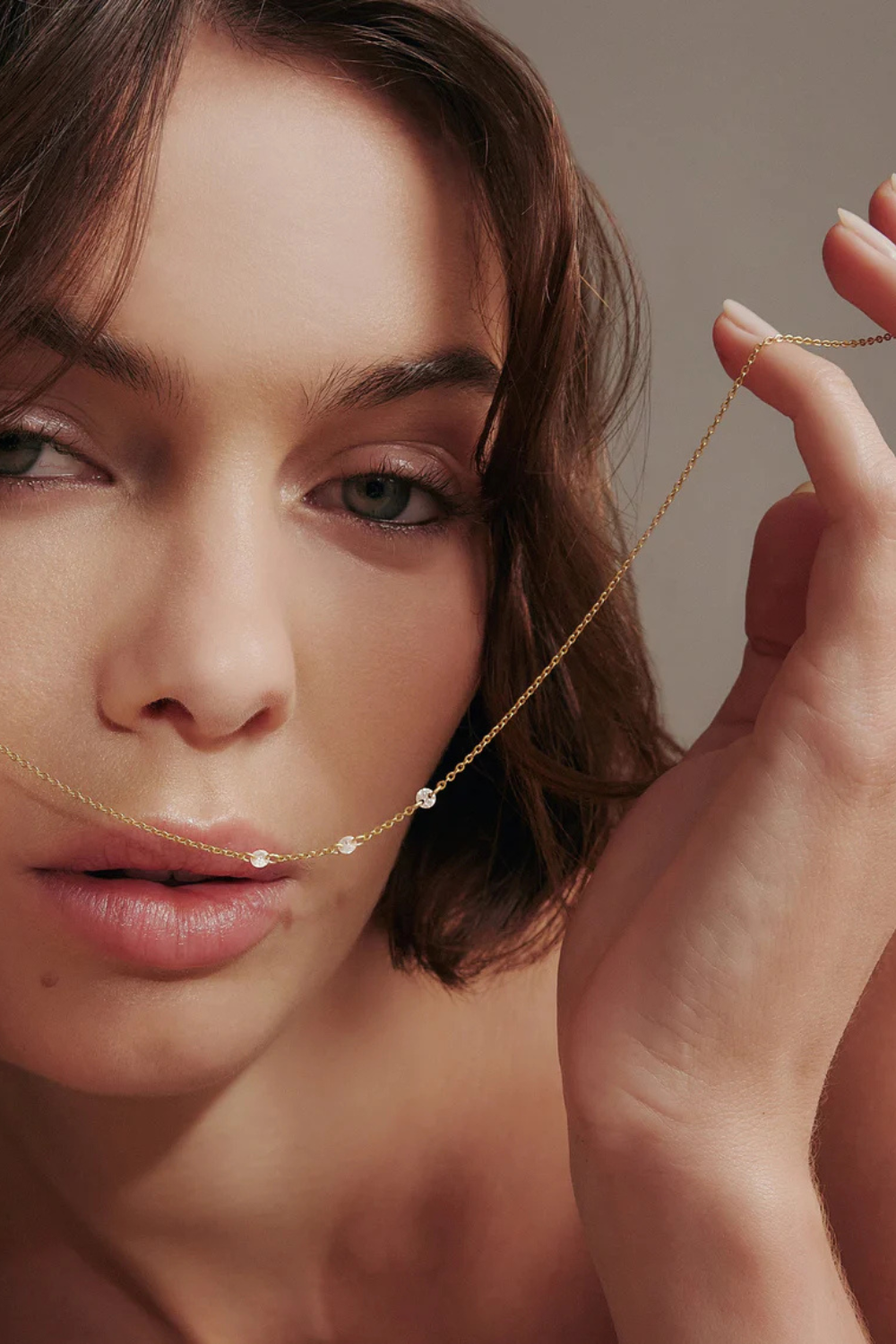 Floating Stone Necklace | Gold