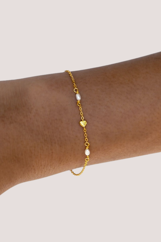 Heart & Pearl Bracelet | Gold