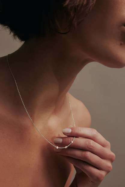 Floating Stone Necklace | Silver
