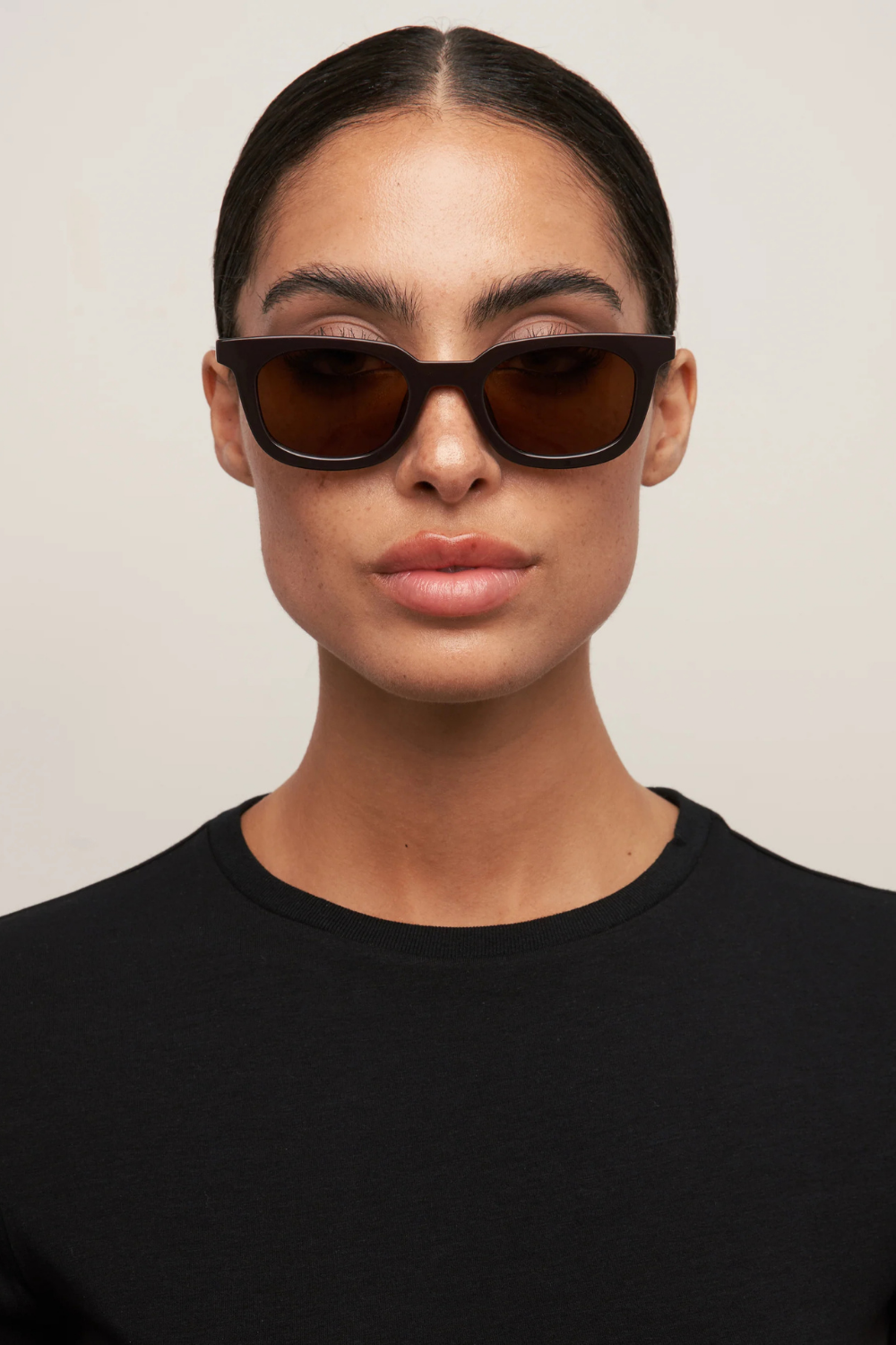 Nia | Dark Chocolate/Brown
