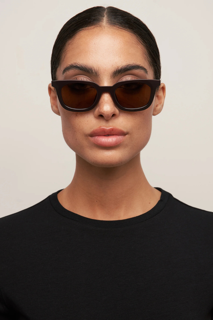 Nia | Dark Chocolate/Brown