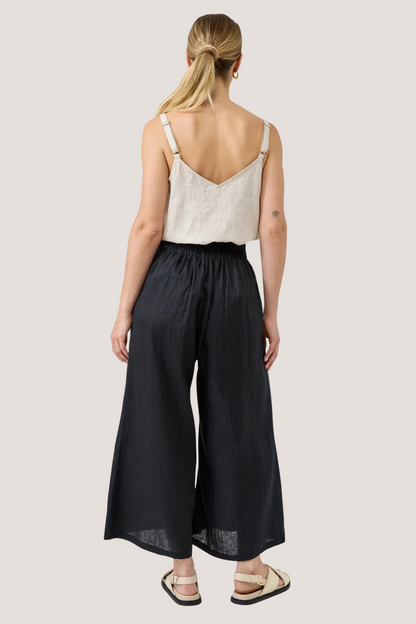 Studio Crop Pant | Ebony