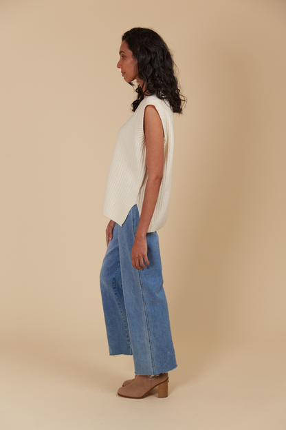 Miru Knit Vest | Canvas