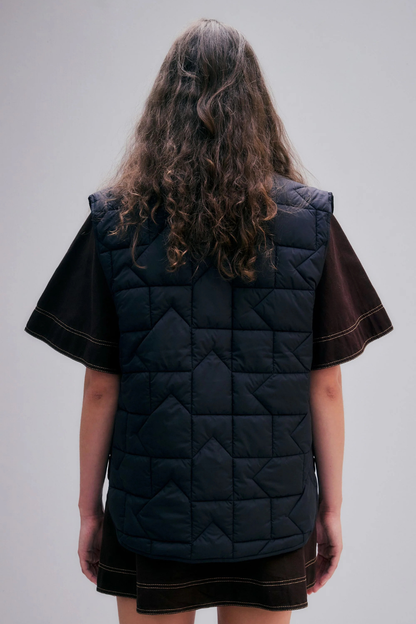Quilted Monogram Vest | Black/Brown