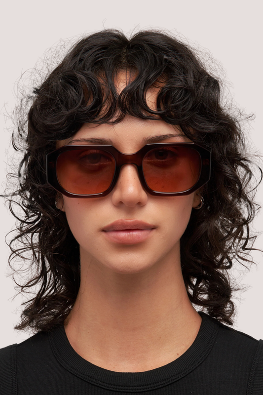 Vera | Transparent Chocolate