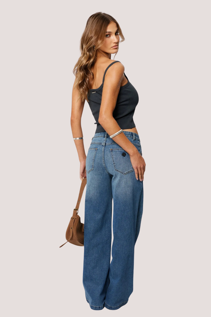 95 Mid & Wide | Petra