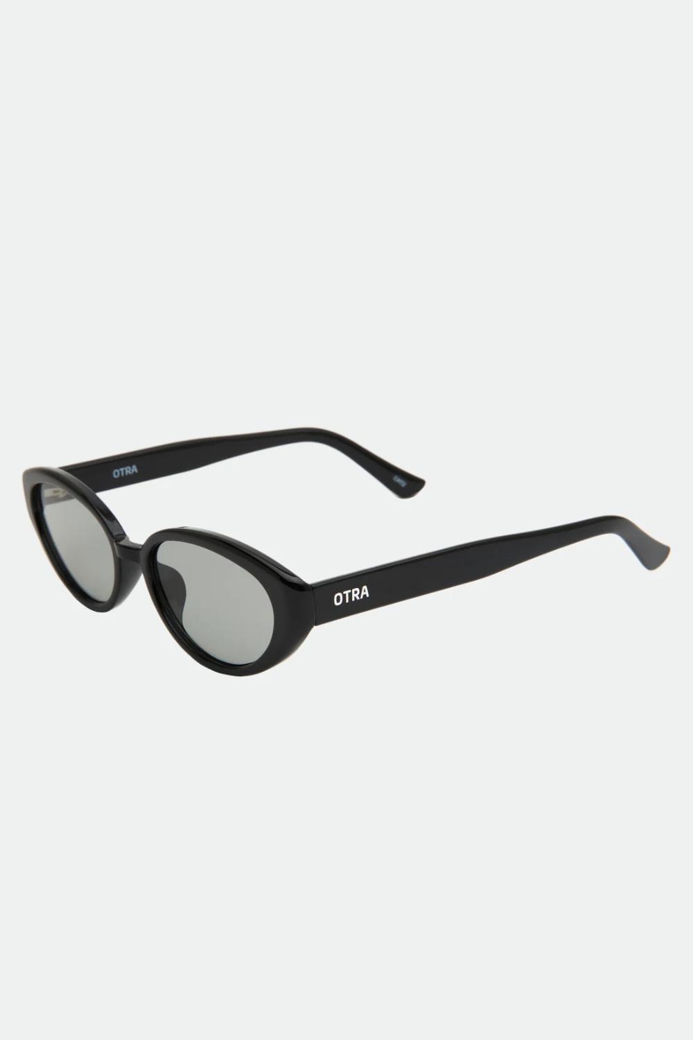 Greta | Black/Smoke