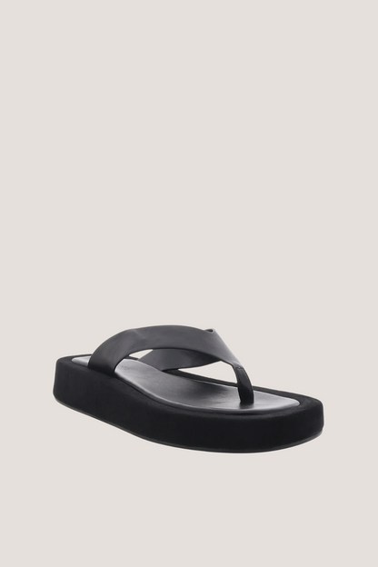 Yamira | Black