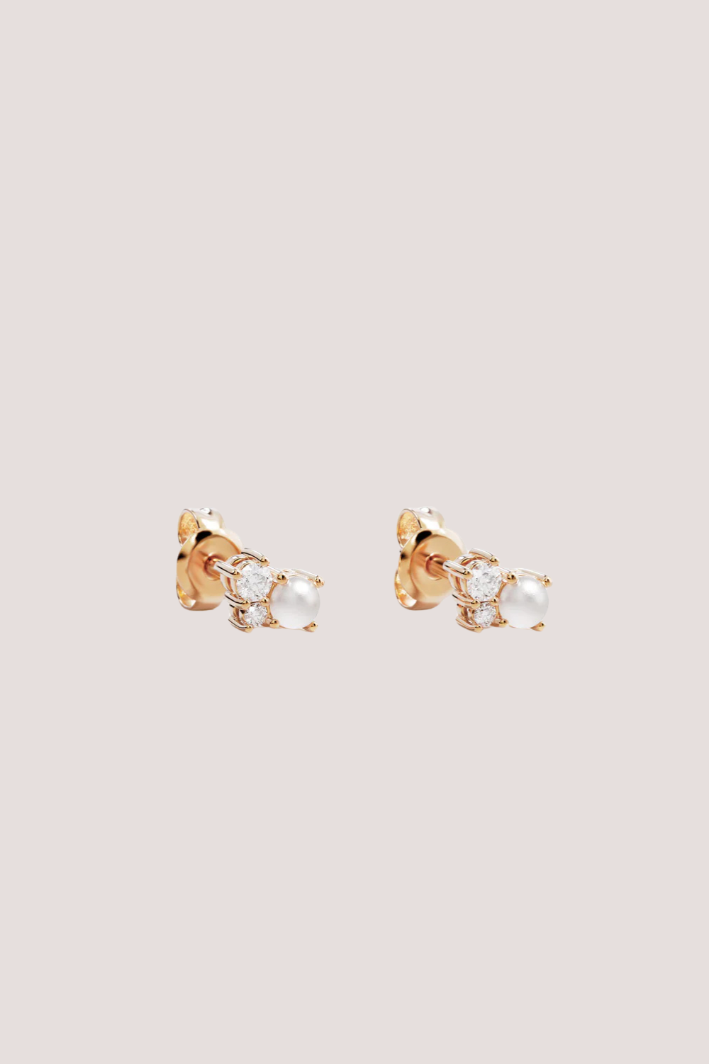 18k Gold Vermeil Love in Stillness Pearl Stud Earrings