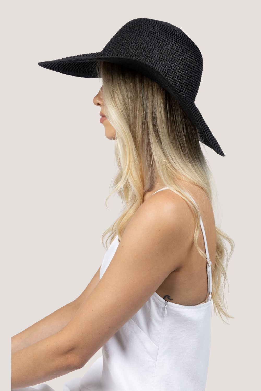 Shady Hat | Black