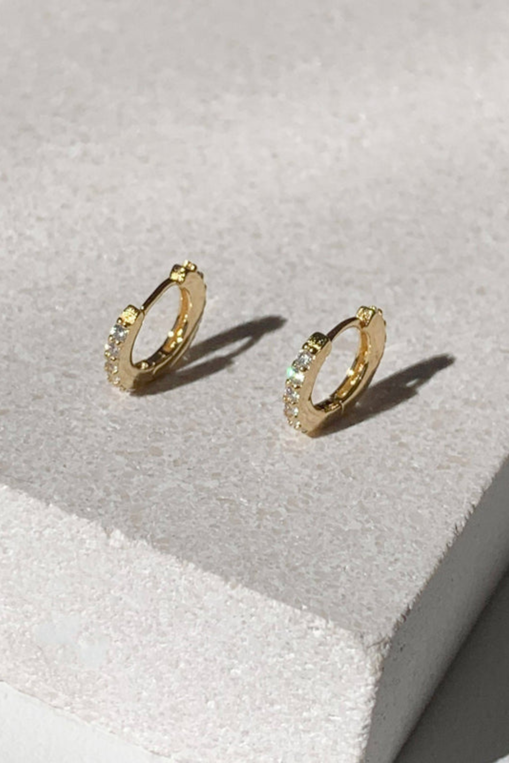 Paris Huggies | Gold