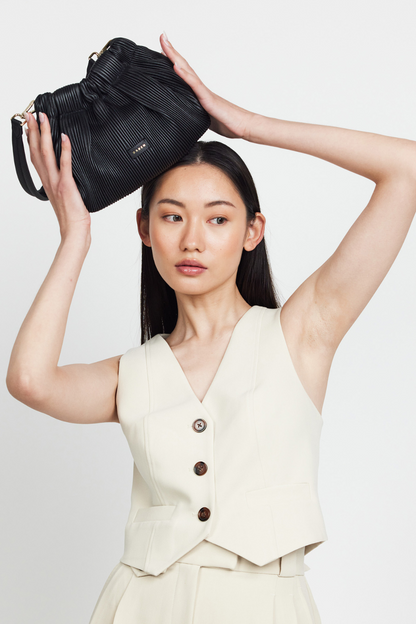 Alexis Shoulder Bag | Black Licorice Pleat