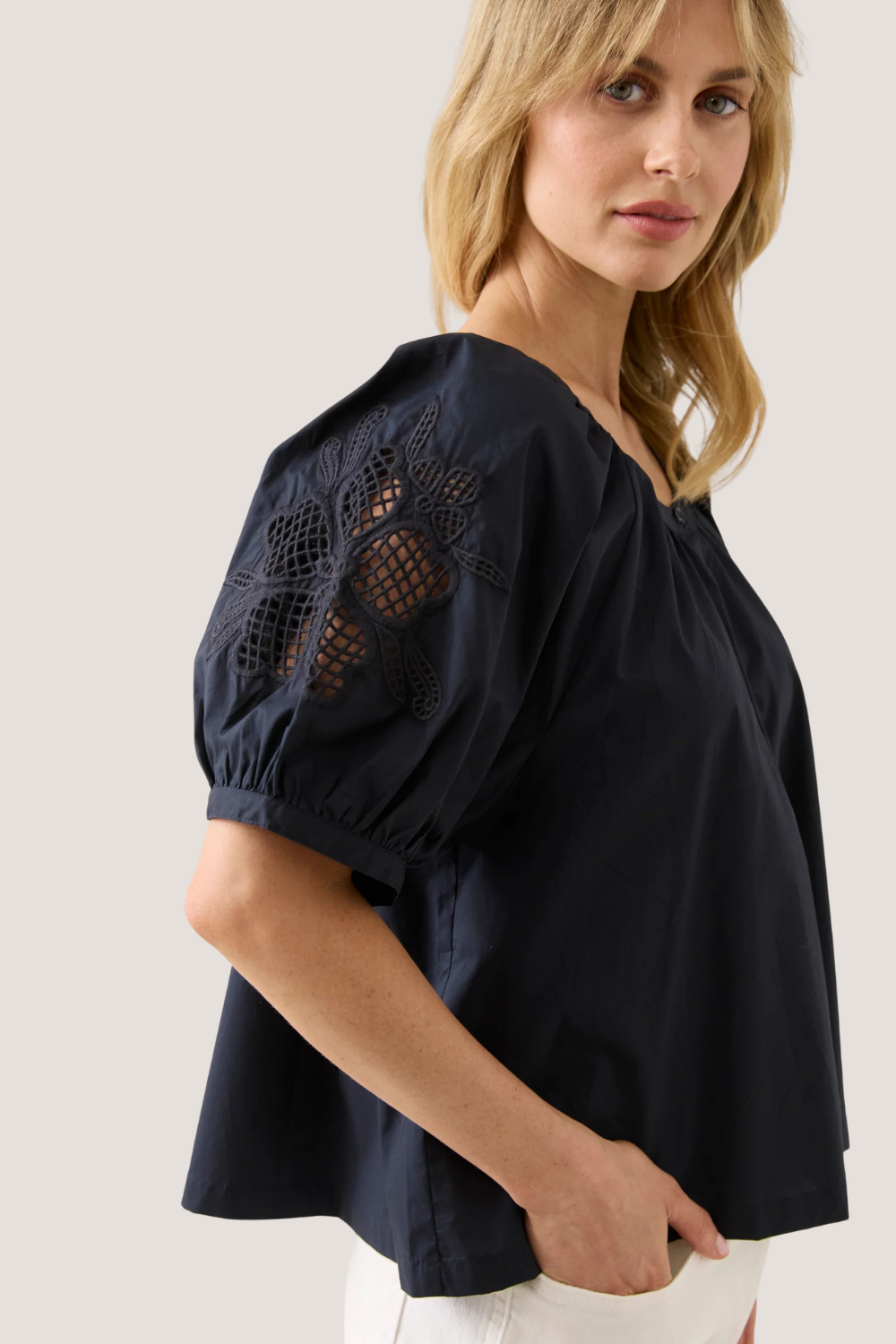 Nilsa Button Top | Navy