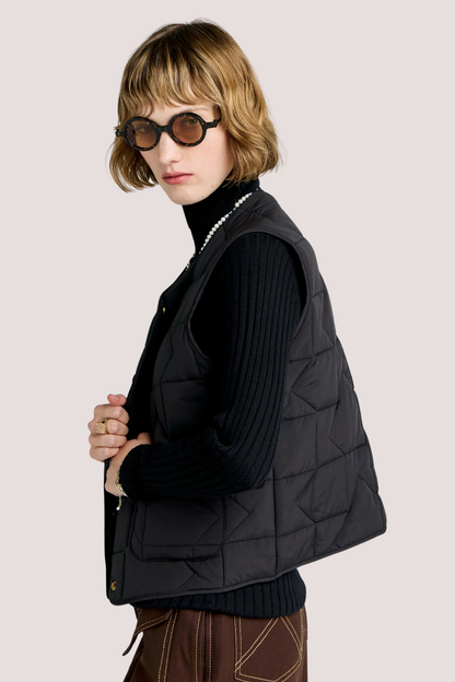 Quilted Drift Vest | Black