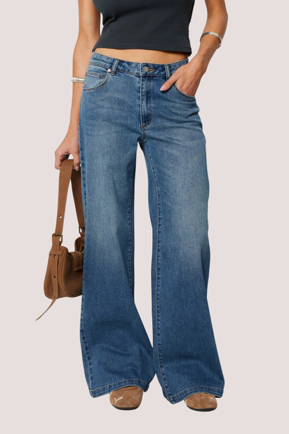 95 Mid & Wide | Petra